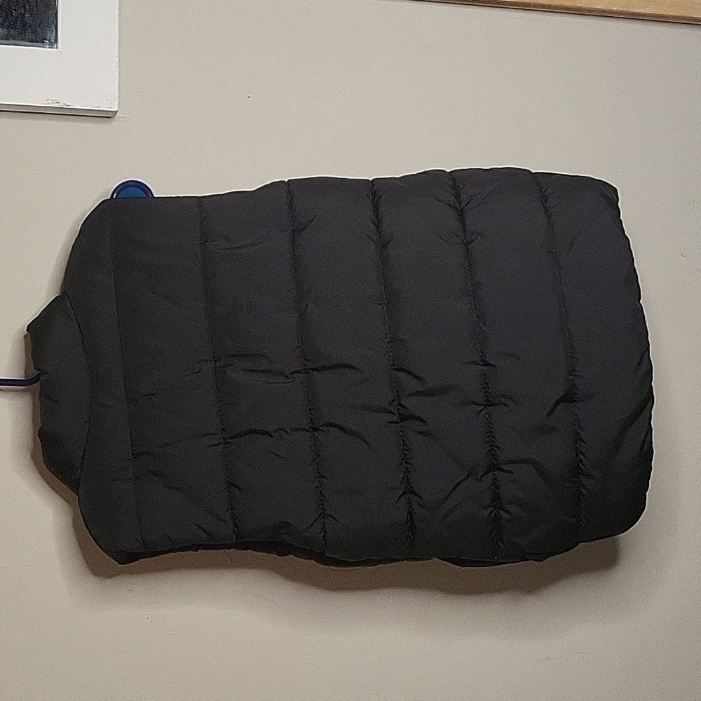 Vest - Picture 3 of 3